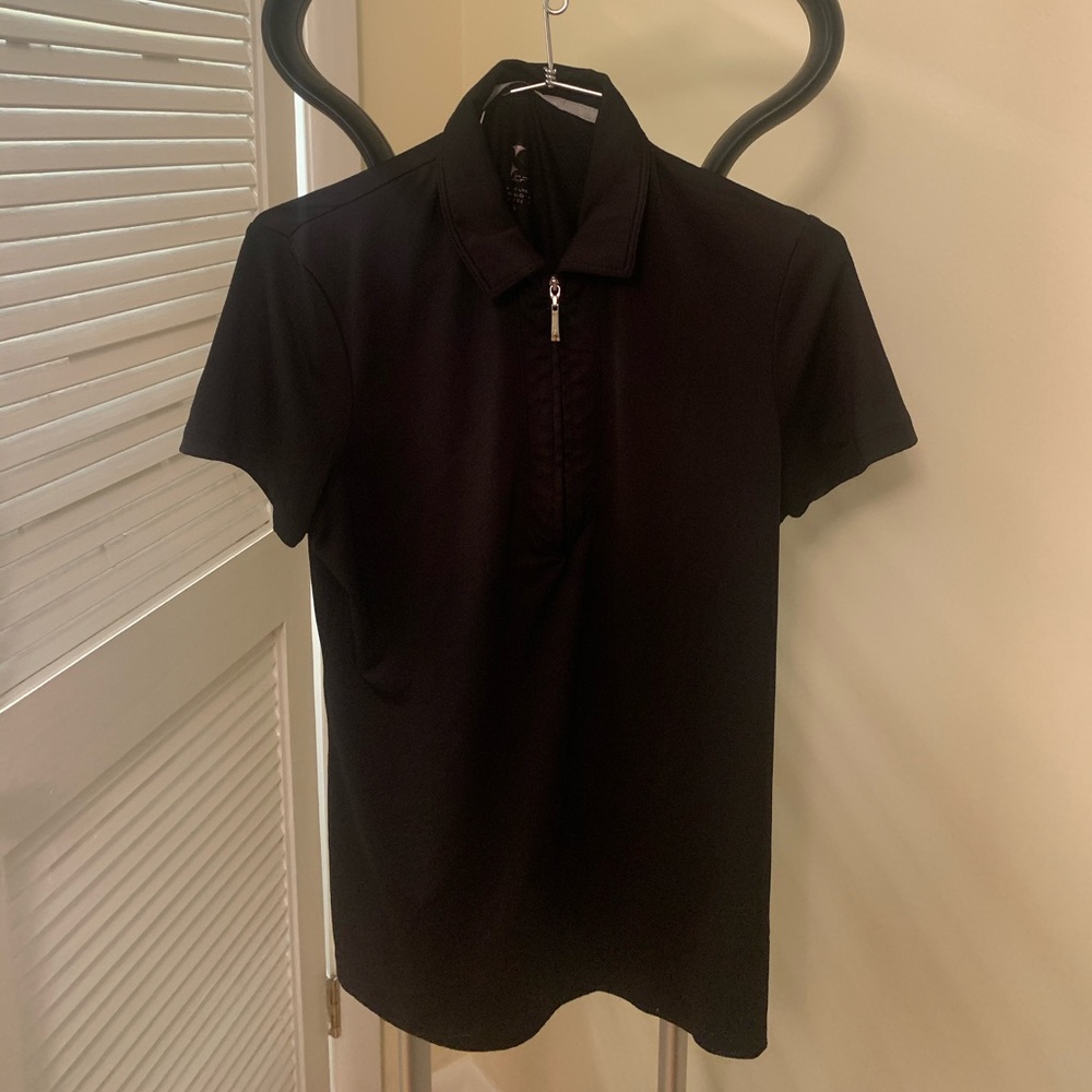 Women’s Golf top